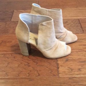 Camel colored Ankle Booties